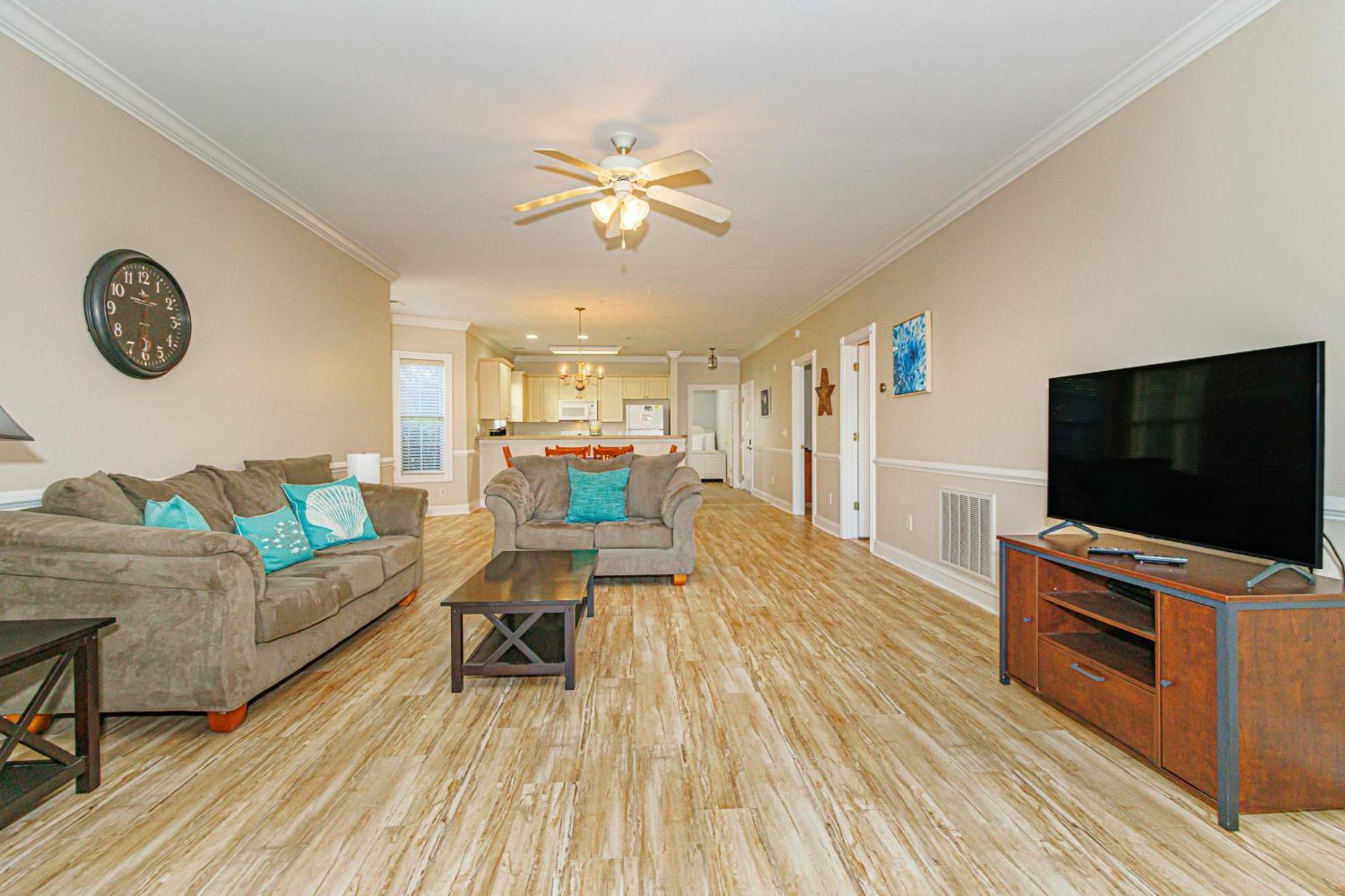 Ground Floor 3 Bedroom Condo! Magnolia Pointe 105! Sleeps 6 Guests