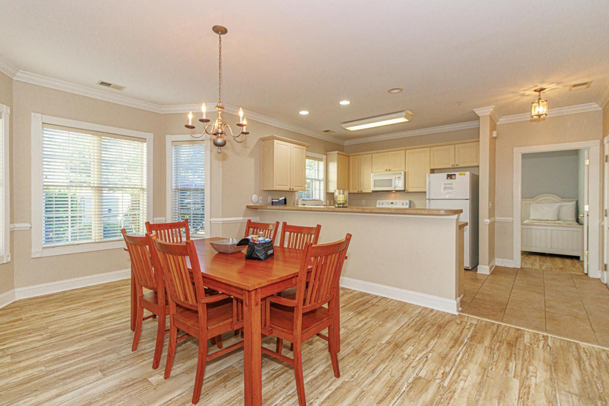 Ground Floor 3 Bedroom Condo! Magnolia Pointe 105! Sleeps 6 Guests